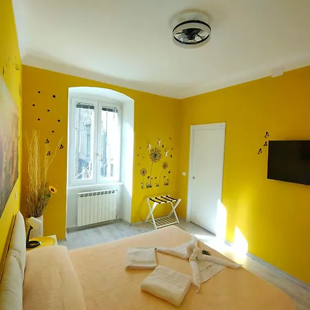 Sunflower Apartment