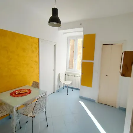 Sunflower Daire Trieste